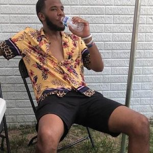 Meet your Posher, Darian